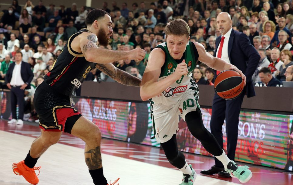 Marius Grigonis võinuks suvel Panathinaikosest lahkuda, kuid peatreener Ergin Ataman on tagantjärele sillas, et leedulane jäi Ateenasse. Foto: Alfonso Cannavacciuolo/Euroleague Basketball, Getty Images