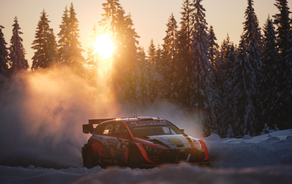 Ott Tänakul ja Martin Järveojal on võimalik Rootsis näidata, mida nad suudavad Hyundai i20 N Rally1-autost välja pigistada. Foto: Hyundai Motorsport GmbH