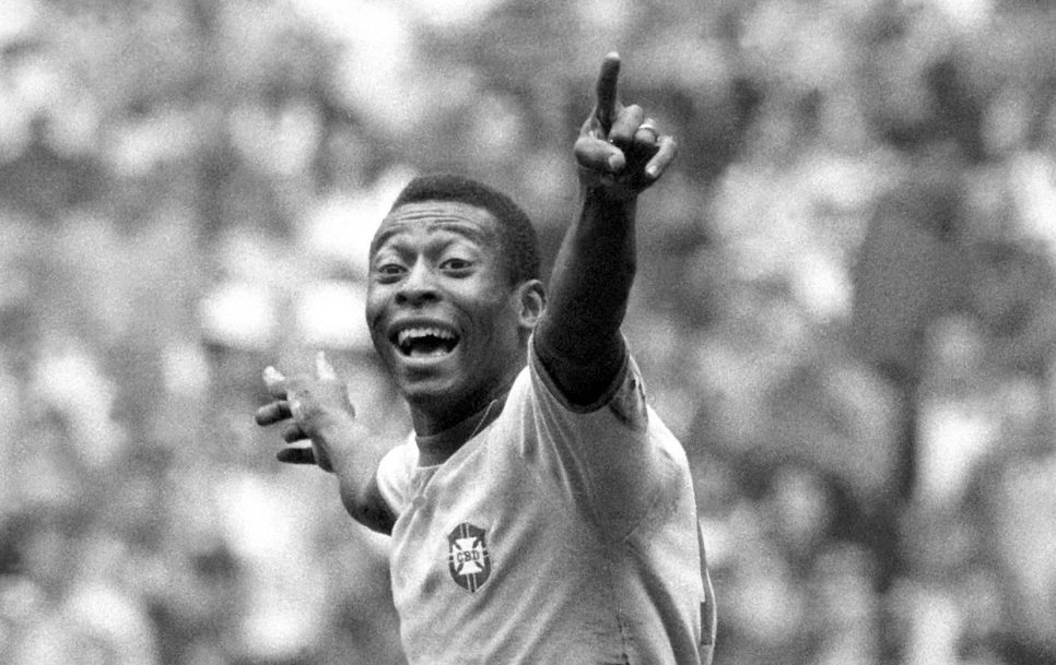 21.06.1970 Azteca Stadium, Mexico City. Pele (Brasil) A celebrating Pele celebrates his goal at the 1970 world cup final