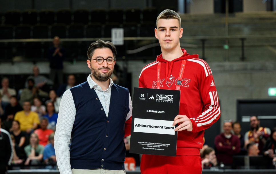 Lai gan Nikola Topičs ir tikai 18 gadus vecs, viņa spēle ir daudz nobriedušāka, nekā varētu sagaidīt. Avots: David Grau/Euroleague Basketball, Getty Images