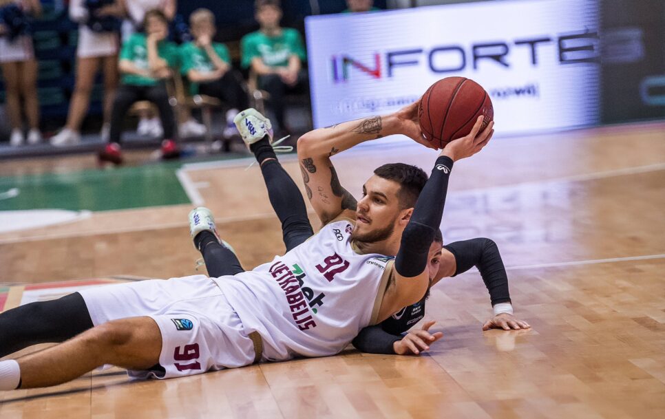 Nav šaubu, ka gaidāmajā sezonā Eirolīgā debitēs lietuvietis Deivids Sirvīdis. Avots: Imago Images