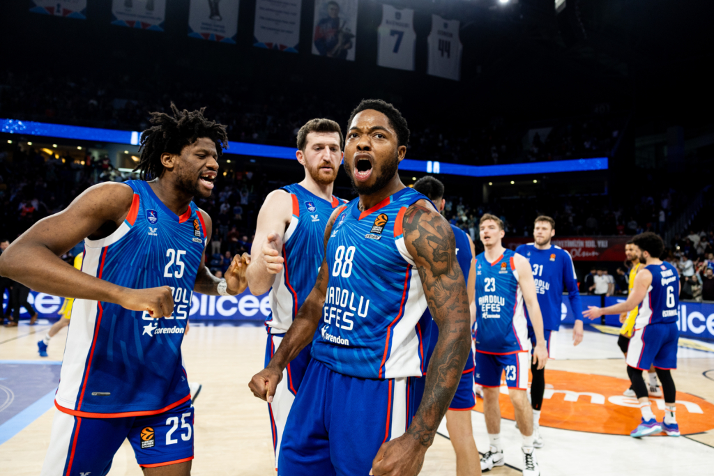 Avots: Tolga Adanali/Euroleague Basketball, Getty Images
