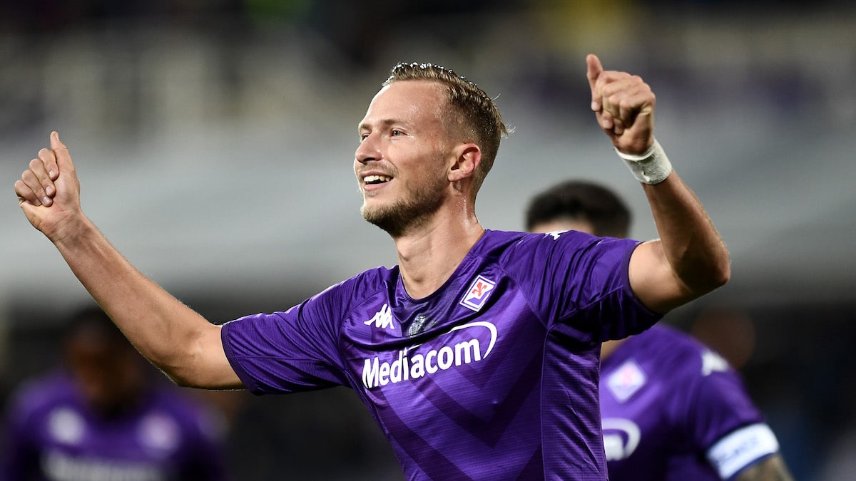 Fiorentina's Antonin Barak celebrates scoring during the Europa