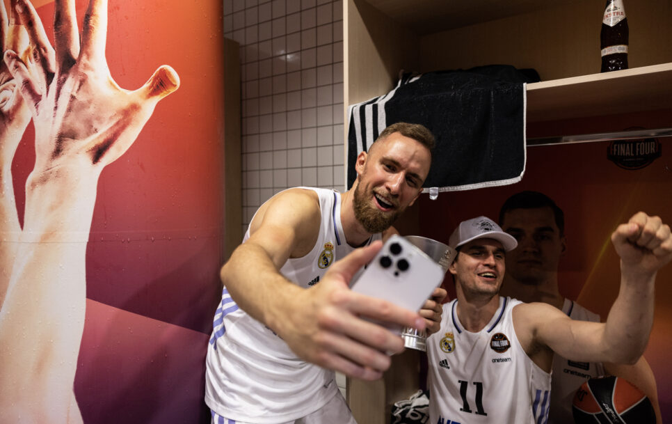 Dzanan Musa (on the left) and Mario Hezonja are great friends, but it wouldn’t be surprising if they don’t share the locker room next season. Source: Tolga Adanali/Euroleague Basketball via Getty Images