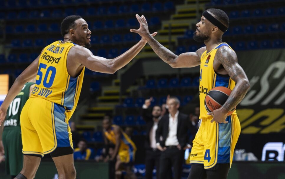 Bonzie Colson (left) and Lorenzo Brown will not join forces in Maccabi’s colors next season. Brown has already left the club, and Colson is set to follow suit. Source: Srdjan Stevanovic/Euroleague Basketball via Getty Images