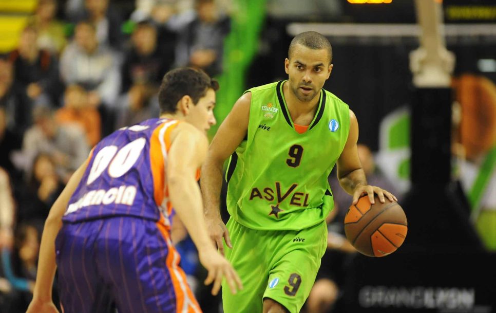 Tony Parker (dribbling) played in seven French Championship games in 2011. The NBA star averaged 20.3 points, 6.3 assists, and 4.9 rebounds. Source: Imago Images