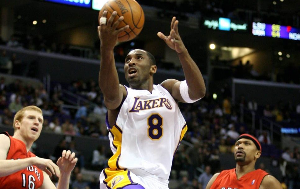 Kobe Bryant (with the ball) did what his heart longed for against the Toronto Raptors in January 2006. Source: Imago Images